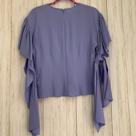 NWOT LEWIT flutter sleeve blouse - Picture 4 of 8